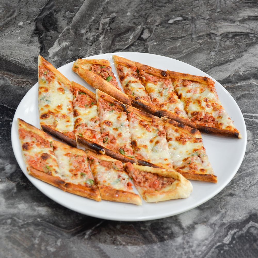 Kıymalı Kaşarlı Pide Menü